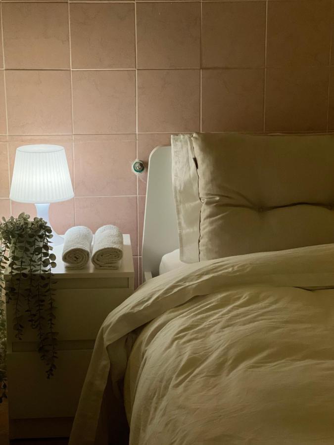 Novi Ligure Private Apartment Bagian luar foto